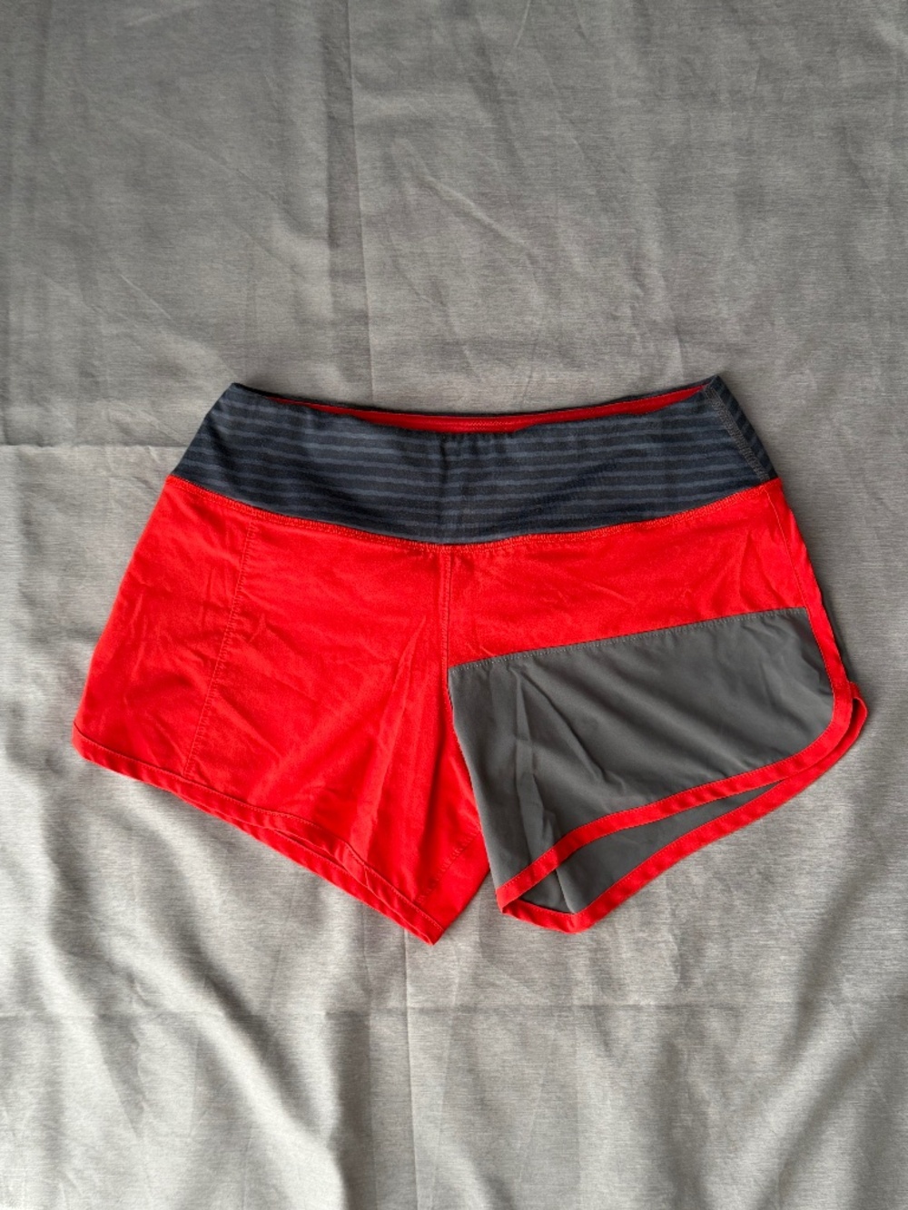 W's Rabbit 4" Hopper Running Short - XS - Red/Grey